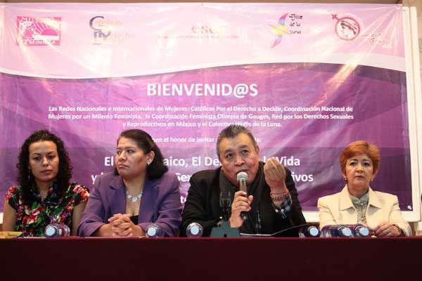 conferencia-derecho-vida1
