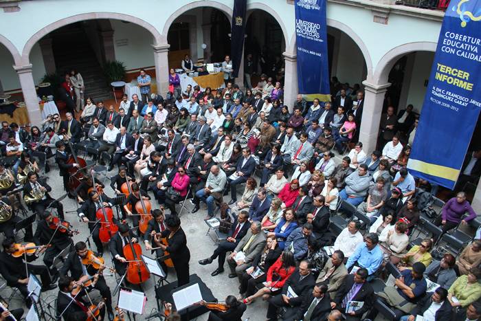 informe-rector-uaz-11