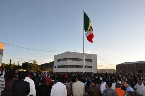 gobernador-pri4