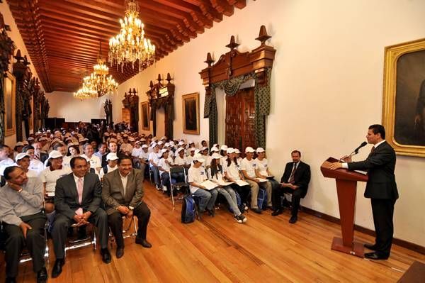 becas-gobierno-bancomer-1