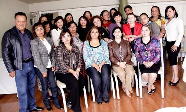 desayuno-trabajadoras-sedif2 desayuno-trabajadoras-sedif2