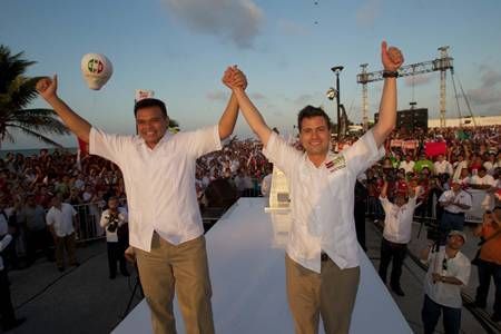 zapata-pena-nieto-1
