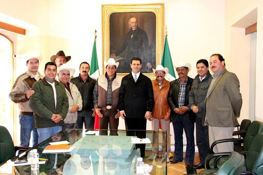 gobernador-ganaderos-1