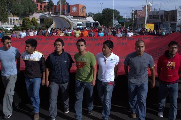 marcha-sanmarquenos-3