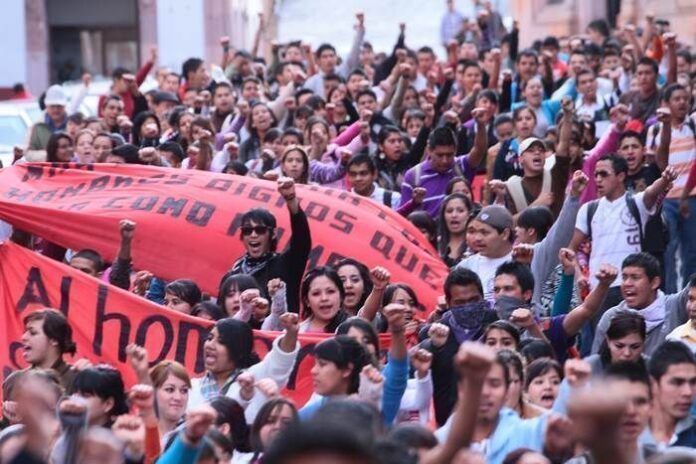 marcha-sanmarquenos-8 marcha-sanmarquenos-8