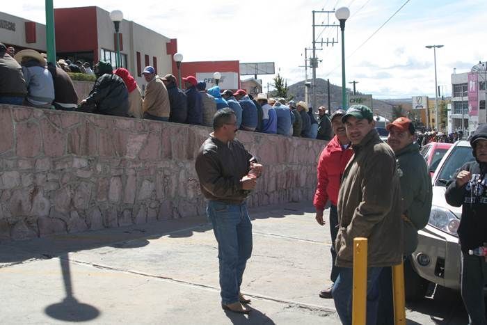 manifestacion-barzonistas-cfe-6