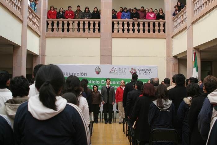 inauguracion-espacio-alomentacion-escuela-normal-4