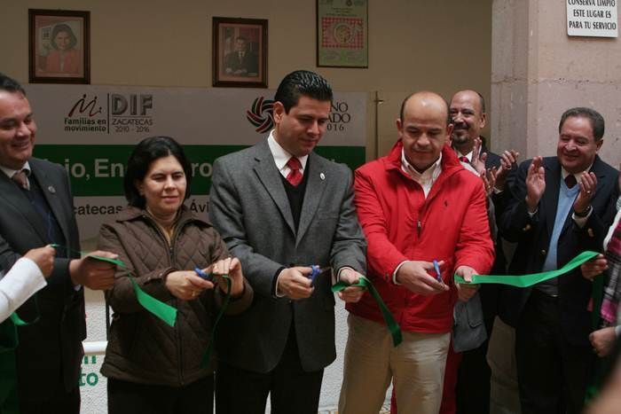 inauguracion-espacio-alomentacion-escuela-normal-7