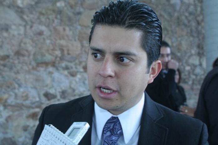 hector-alfredo-marquez-2 hector-alfredo-marquez-2