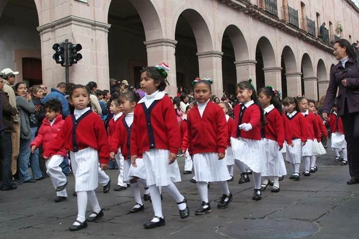 desfile-dia-de-la-bandera-2