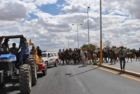 cabalgata-david-monreal-1