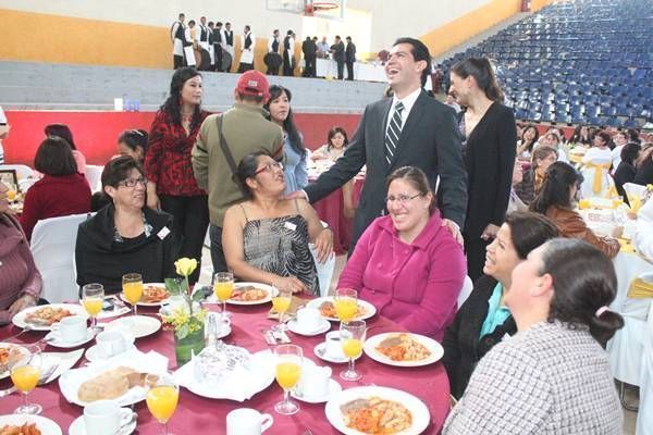 celebran-mujeres-guadalupe