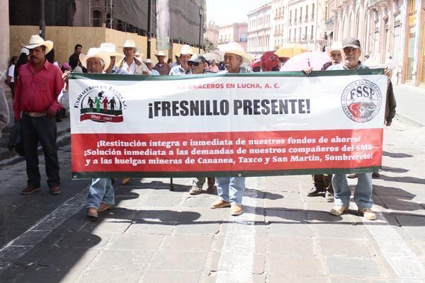 marcha-exbraceros-maestros-mineros7
