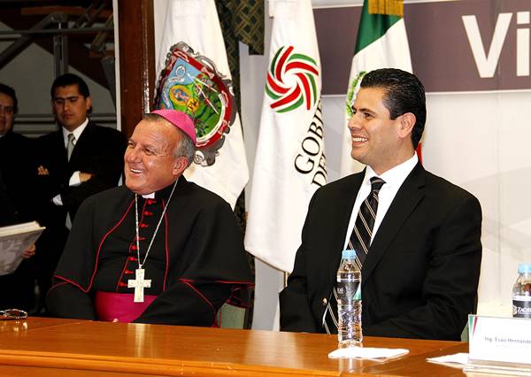 visita-obispo-gobernador3