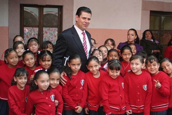 valentin-gomez-farias-ceremonia-honores-bandera-5
