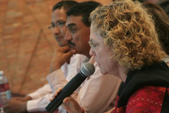conferencia-mujeres-1