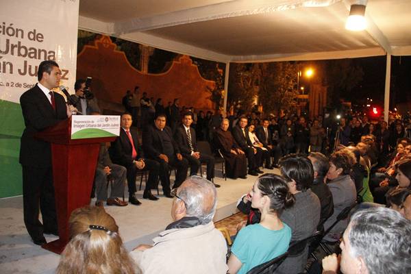 reinauguracion-jardin-juarez1
