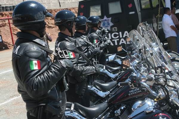 entrega-equipo-policia-estatal-1