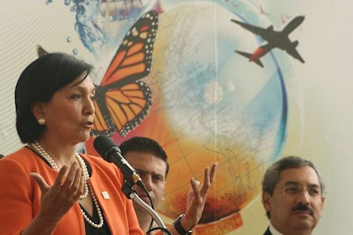 La gobernadora inaugura el museo. La gobernadora inaugura el museo.