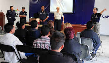 Personal de Protección Civil impartió el curso. Personal de Protección Civil impartió el curso.