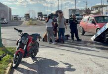 3 lesionadas al ser arrolladas en motoneta en Fresnillo; ambulancias insuficientes