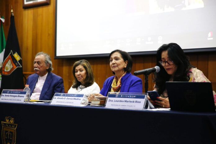 amalia-garcia-coloquio-1
