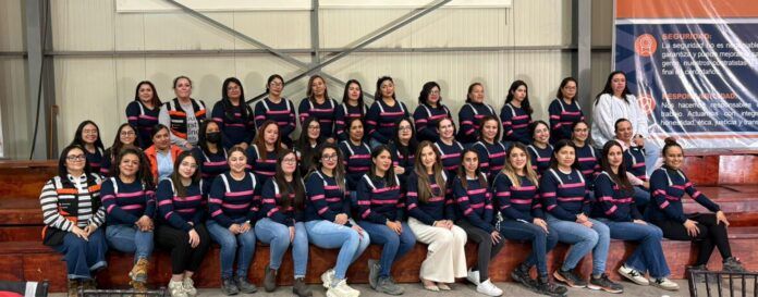 capstone-mujeres-9