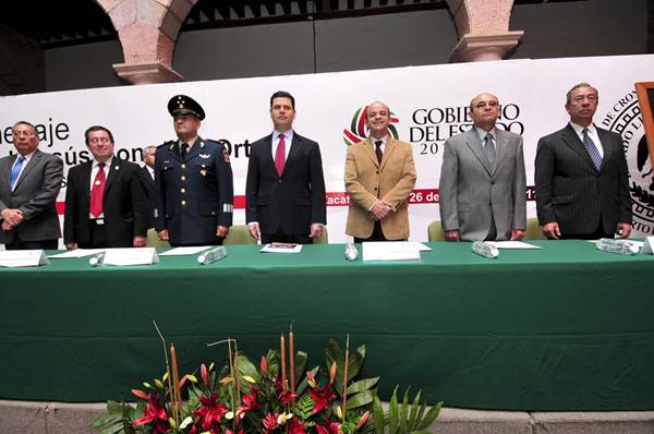Asistió el gobernador del Estado, Miguel Alonso