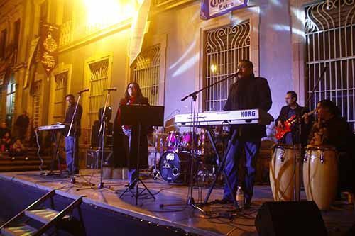 grupo-la-toma1