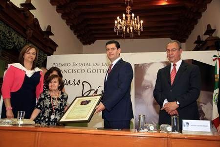 premio-amparo-davila-1 premio-amparo-davila-1