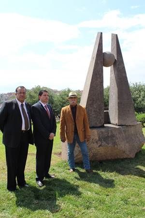 piedra-angular-1 piedra-angular-1