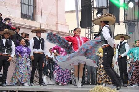 danza-folclorica-3 danza-folclorica-3