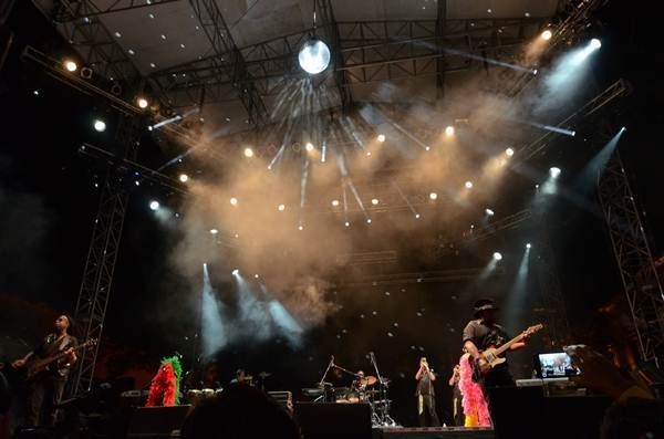 sunshine-band-2