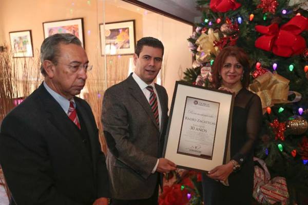 reconocimiento-radio-1 reconocimiento-radio-1