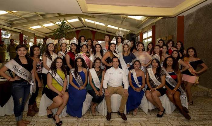 reinas-8
