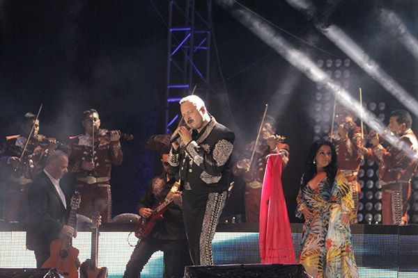 pepe-aguilar-zacatecas-9