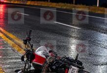 Motociclista pierde la vida tras derrapar cerca de la carretera federal 45, en Fresnillo