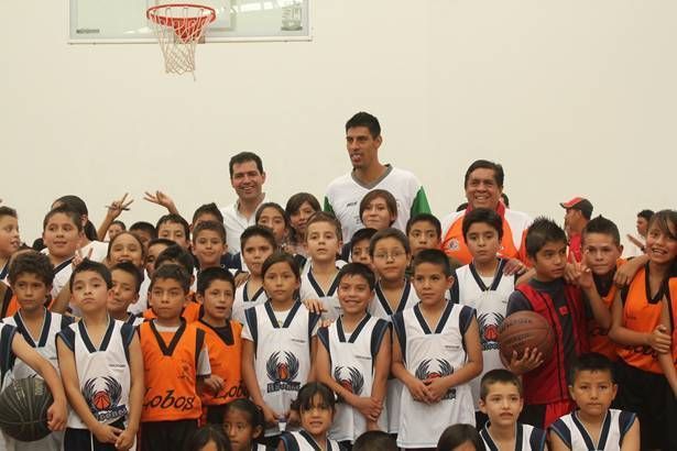 gustavo-ayon-guadalupe-1
