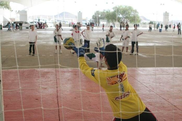 centro-deportivo-megavelaria-5 centro-deportivo-megavelaria-5