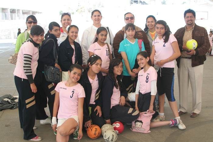 centro-deportivo-megavelaria-8