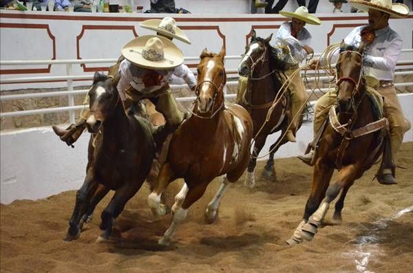 charreada-paso-de-la-muerte