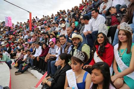 toros-juan-aldama-2 toros-juan-aldama-2