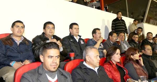 mineros12