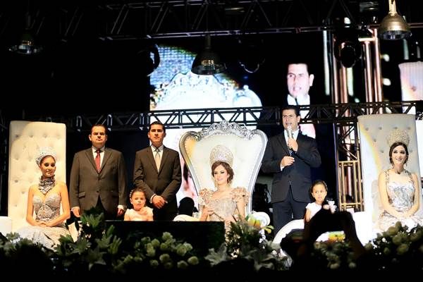 coronacion-fenaza-2014-7