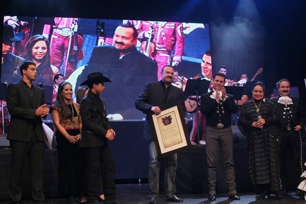 homenaje-familia-aguilar-15