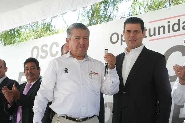 entrega-equipo-izea-4