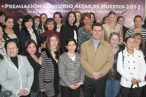 premiacion-altares-de-muertos-2012-7