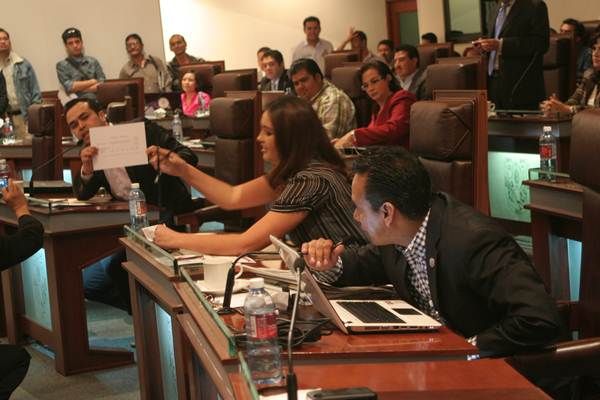 diputados-comparecencia-nahle-2