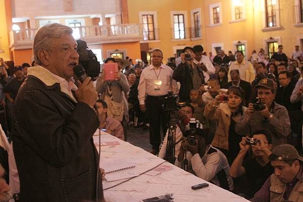 visita-obrador-zac-4