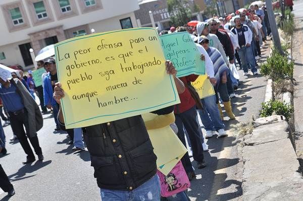 marcha-maestros-2